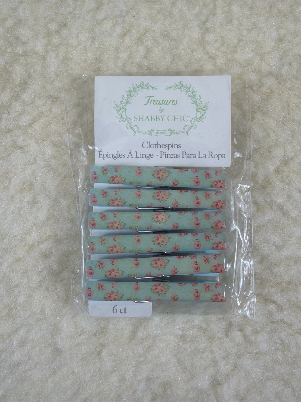 NWT Shabby Chic Floral BlueClothespins - 6 Pack